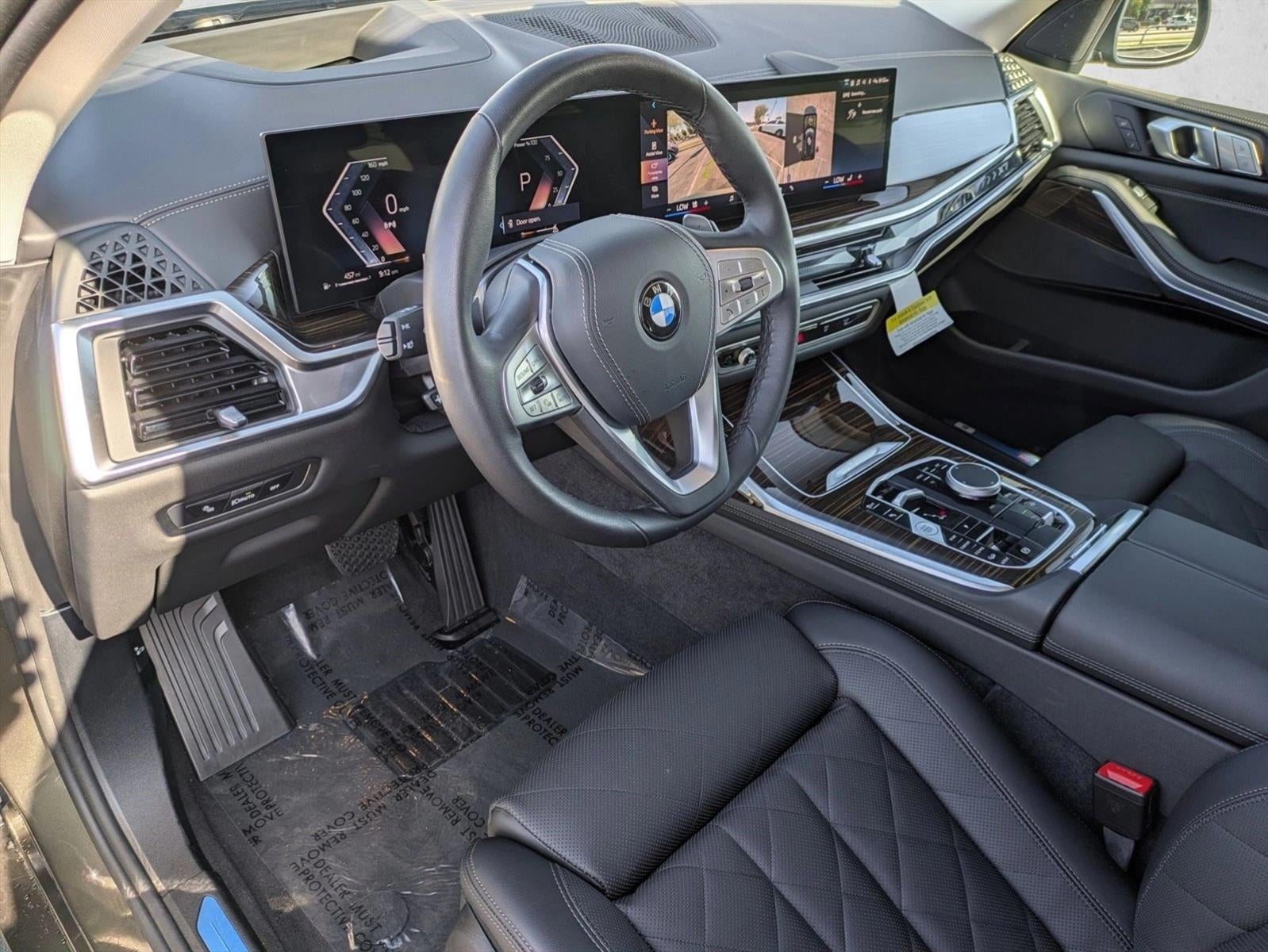 2026 BMW X7 xDrive40i Sports Activity Vehicle