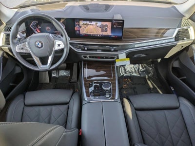 2026 BMW X7 xDrive40i Sports Activity Vehicle