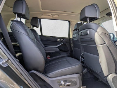 2026 BMW X7 xDrive40i Sports Activity Vehicle