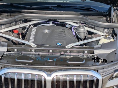 2026 BMW X7 xDrive40i Sports Activity Vehicle