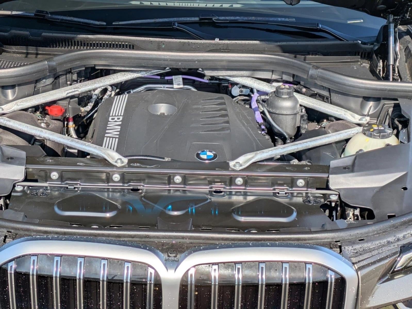 2026 BMW X7 xDrive40i Sports Activity Vehicle
