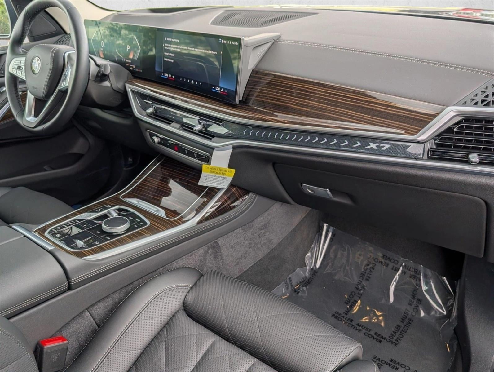 2026 BMW X7 xDrive40i Sports Activity Vehicle