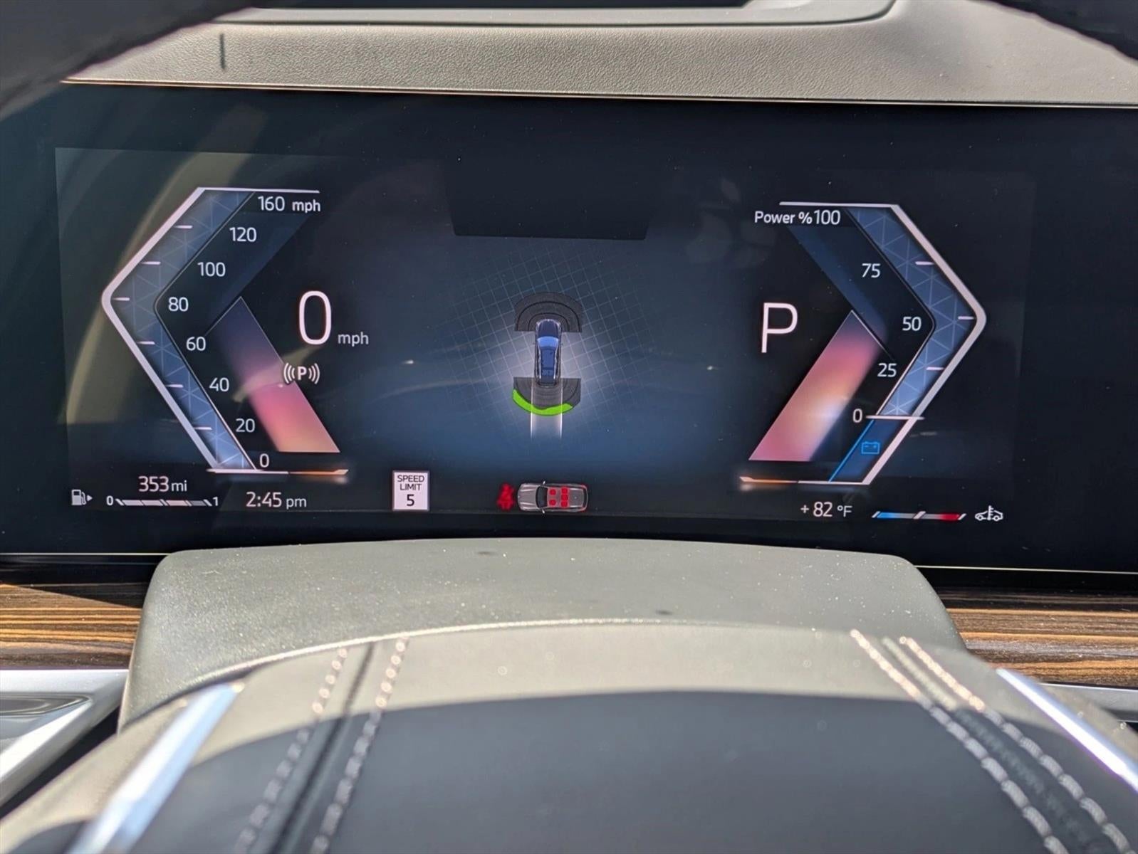 2026 BMW X7 xDrive40i Sports Activity Vehicle