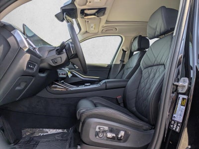2026 BMW X7 xDrive40i Sports Activity Vehicle