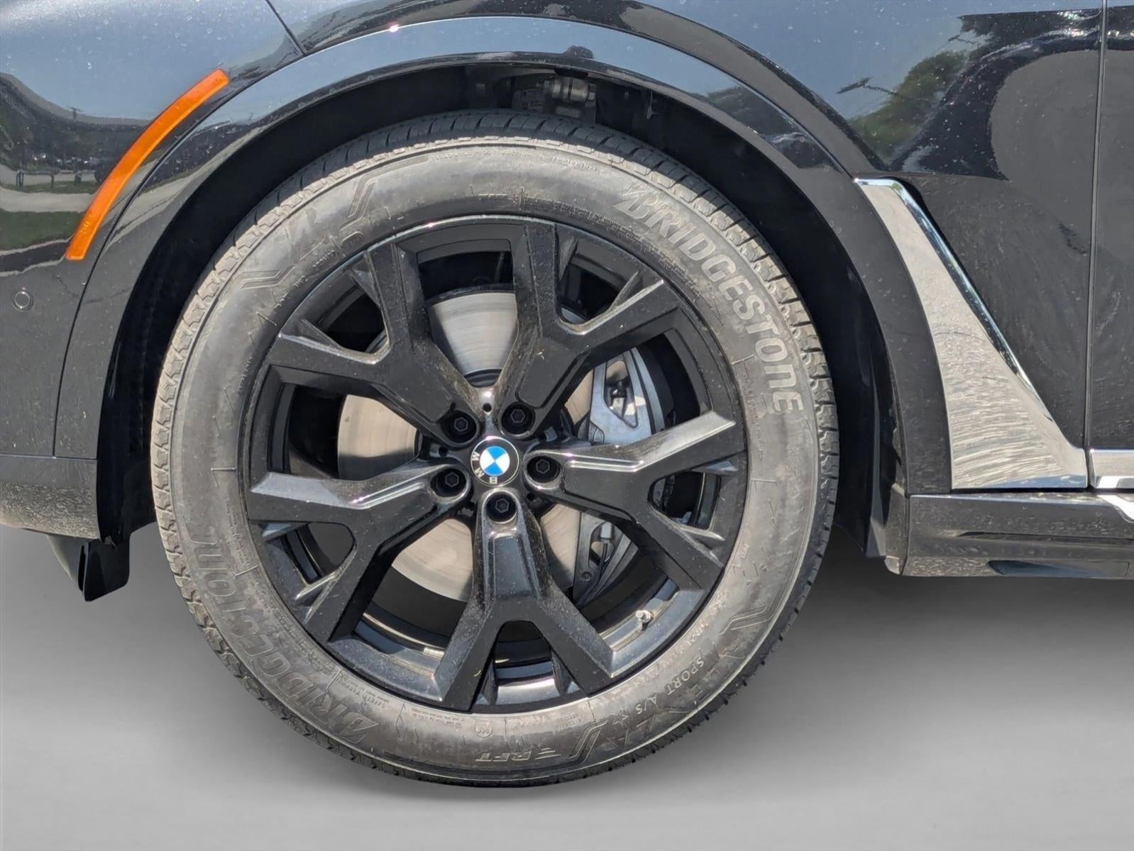 2026 BMW X7 xDrive40i Sports Activity Vehicle