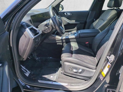 2023 BMW X7 xDrive40i Sports Activity Vehicle
