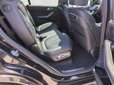 2023 BMW X7 xDrive40i Sports Activity Vehicle