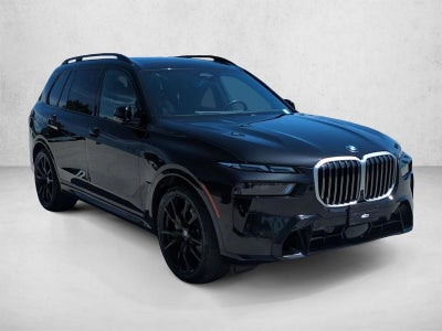 2023 BMW X7 xDrive40i Sports Activity Vehicle
