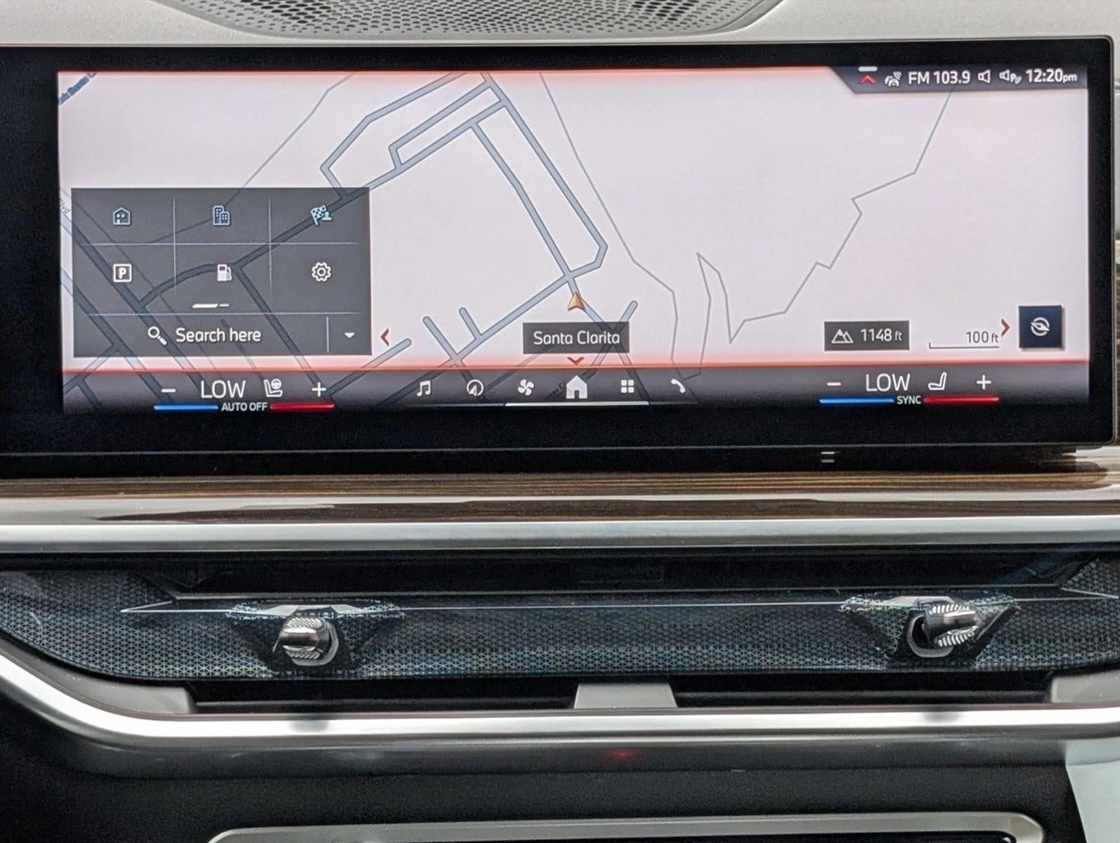 2025 BMW X7 xDrive40i Sports Activity Vehicle