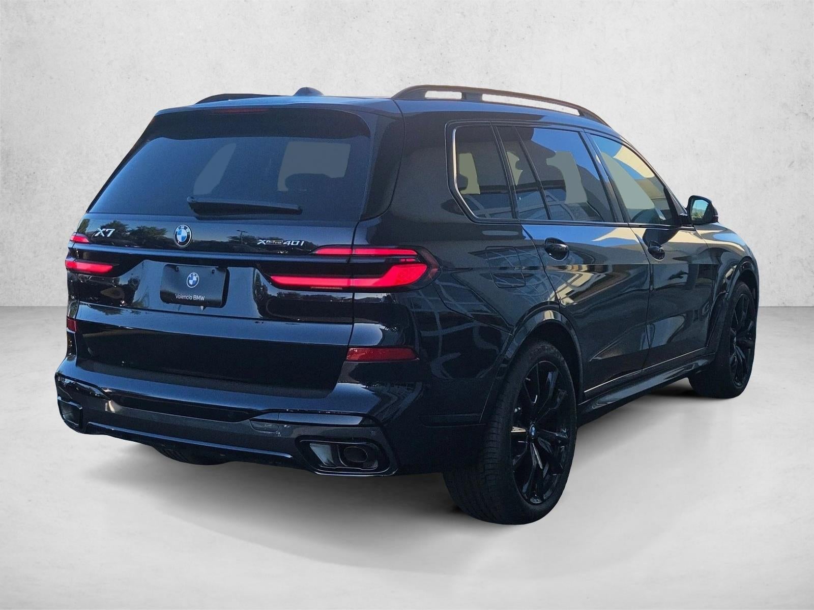 2027 BMW X7 xDrive40i Sports Activity Vehicle