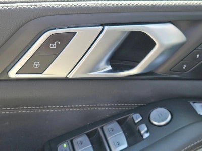 2024 BMW X7 xDrive40i Sports Activity Vehicle