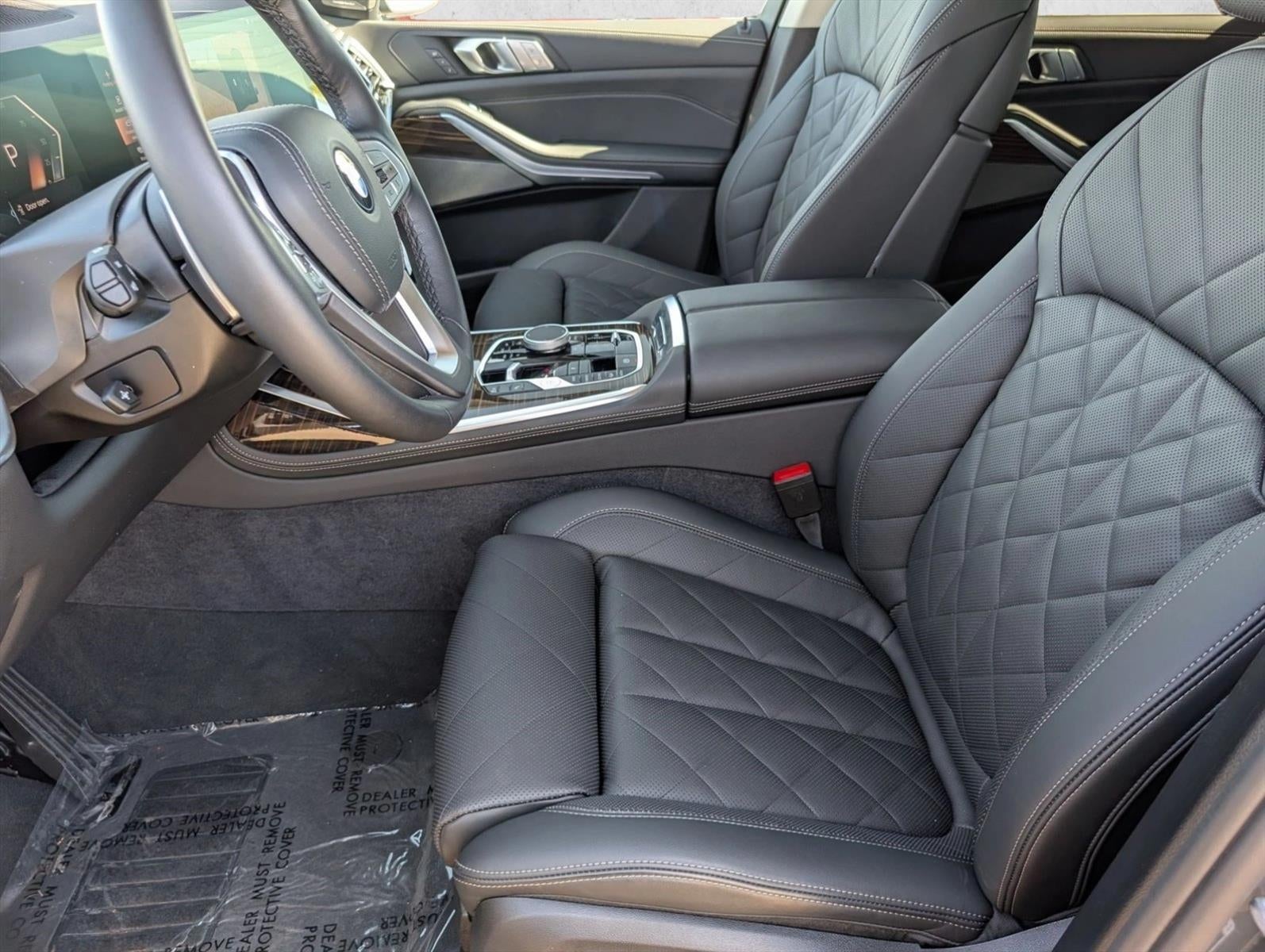 2026 BMW X7 xDrive40i Sports Activity Vehicle