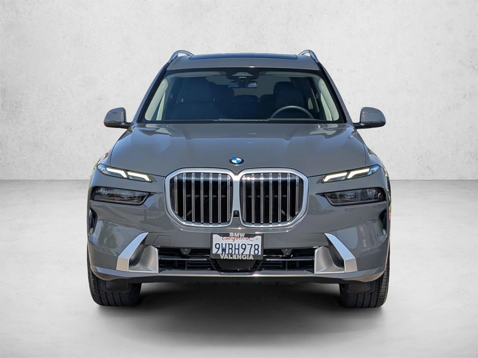 2026 BMW X7 xDrive40i Sports Activity Vehicle