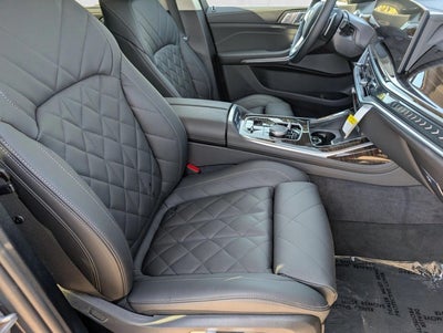 2026 BMW X7 xDrive40i Sports Activity Vehicle