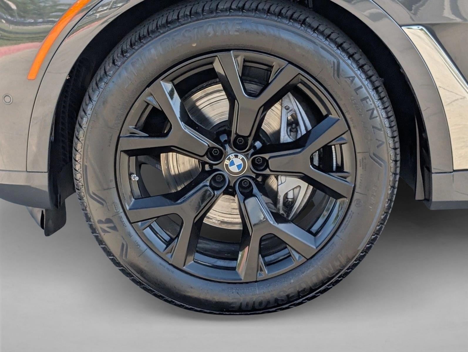 2026 BMW X7 xDrive40i Sports Activity Vehicle