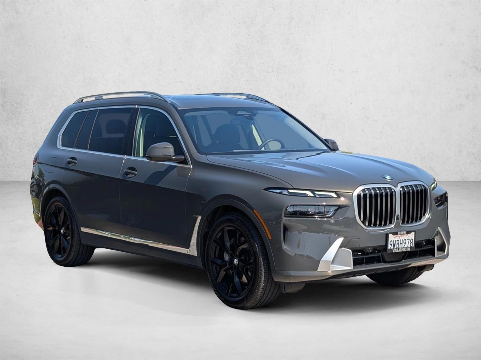 2026 BMW X7 xDrive40i Sports Activity Vehicle