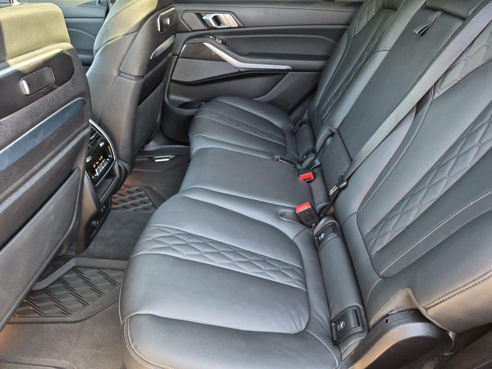 2025 BMW X7 M60i Sports Activity Vehicle