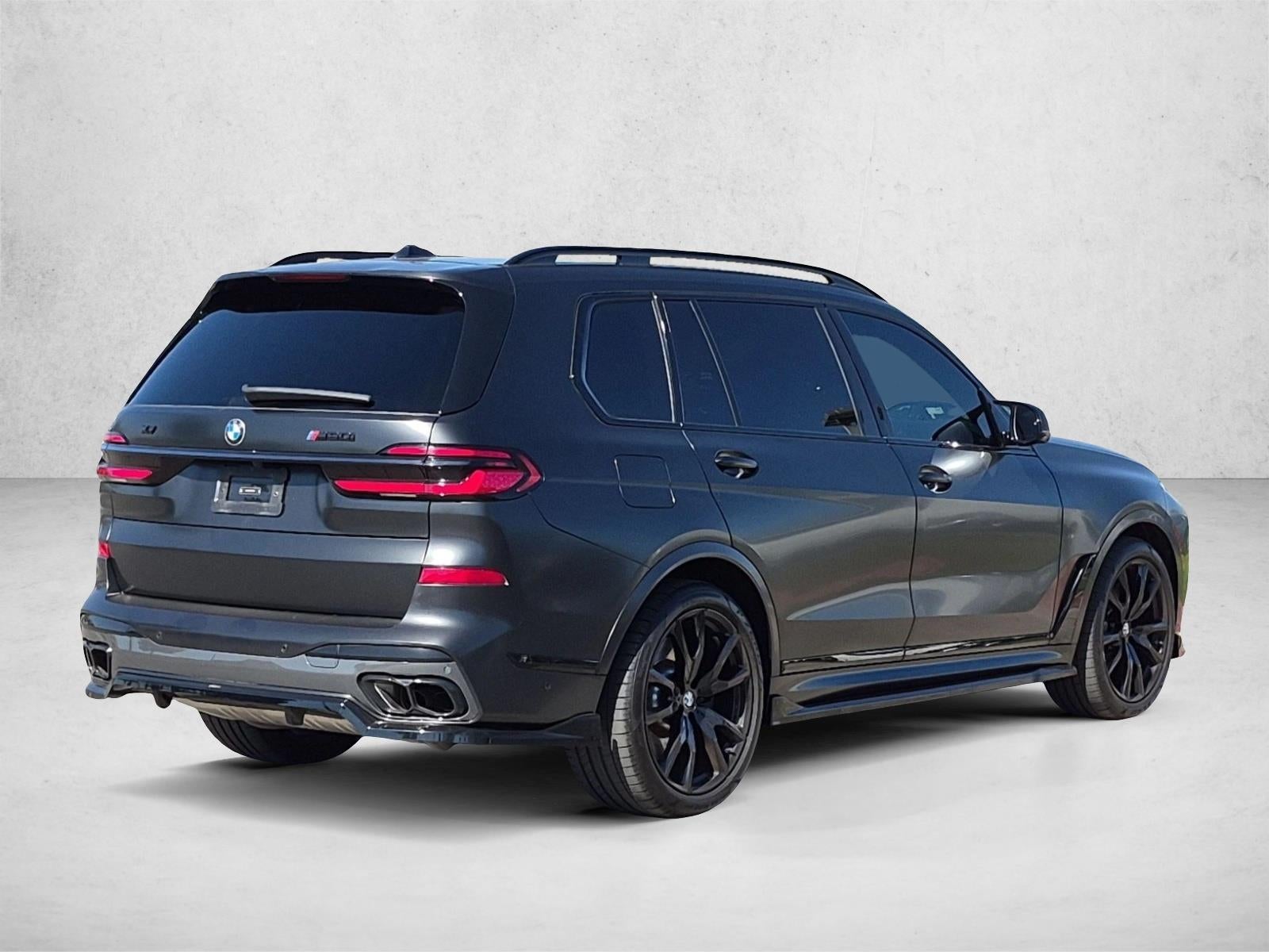 2025 BMW X7 M60i Sports Activity Vehicle