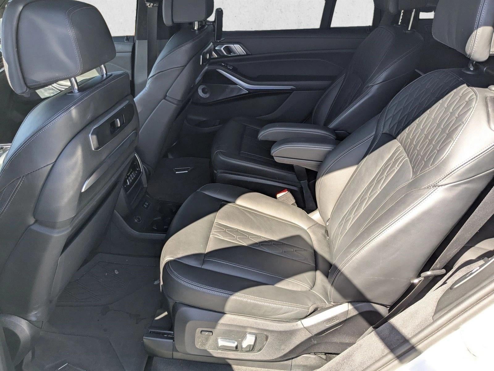 2025 BMW X7 M60i Sports Activity Vehicle