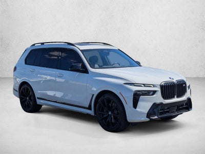 2025 BMW X7 M60i Sports Activity Vehicle