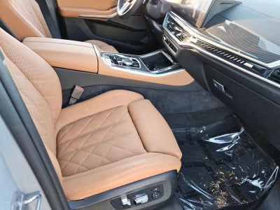 2025 BMW X5 M60i Sports Activity Vehicle