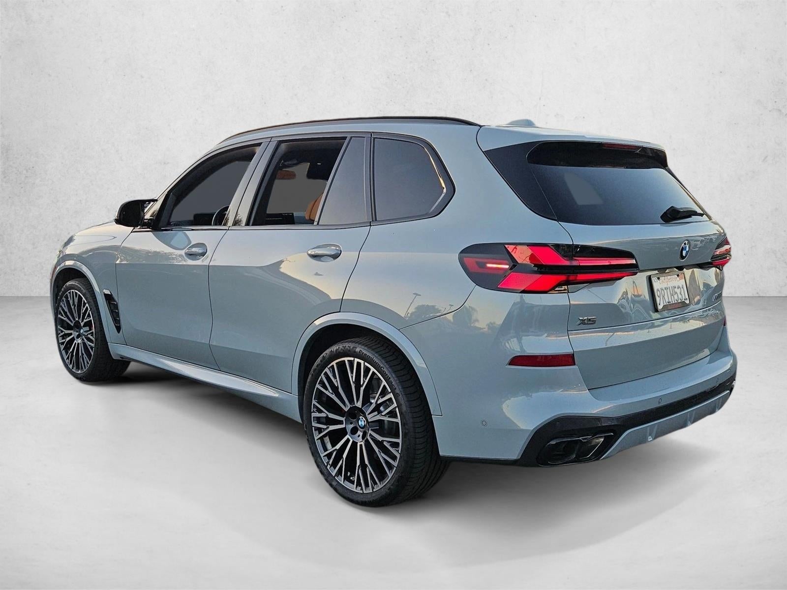 2025 BMW X5 M60i Sports Activity Vehicle