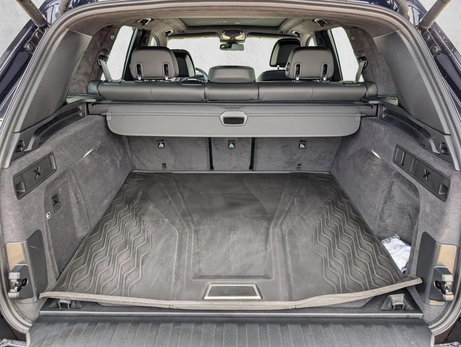 2025 BMW X5 M60i Sports Activity Vehicle