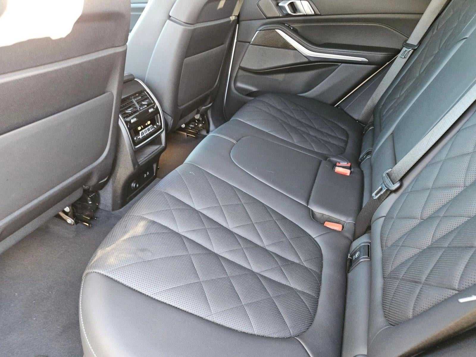 2024 BMW X5 M60i Sports Activity Vehicle