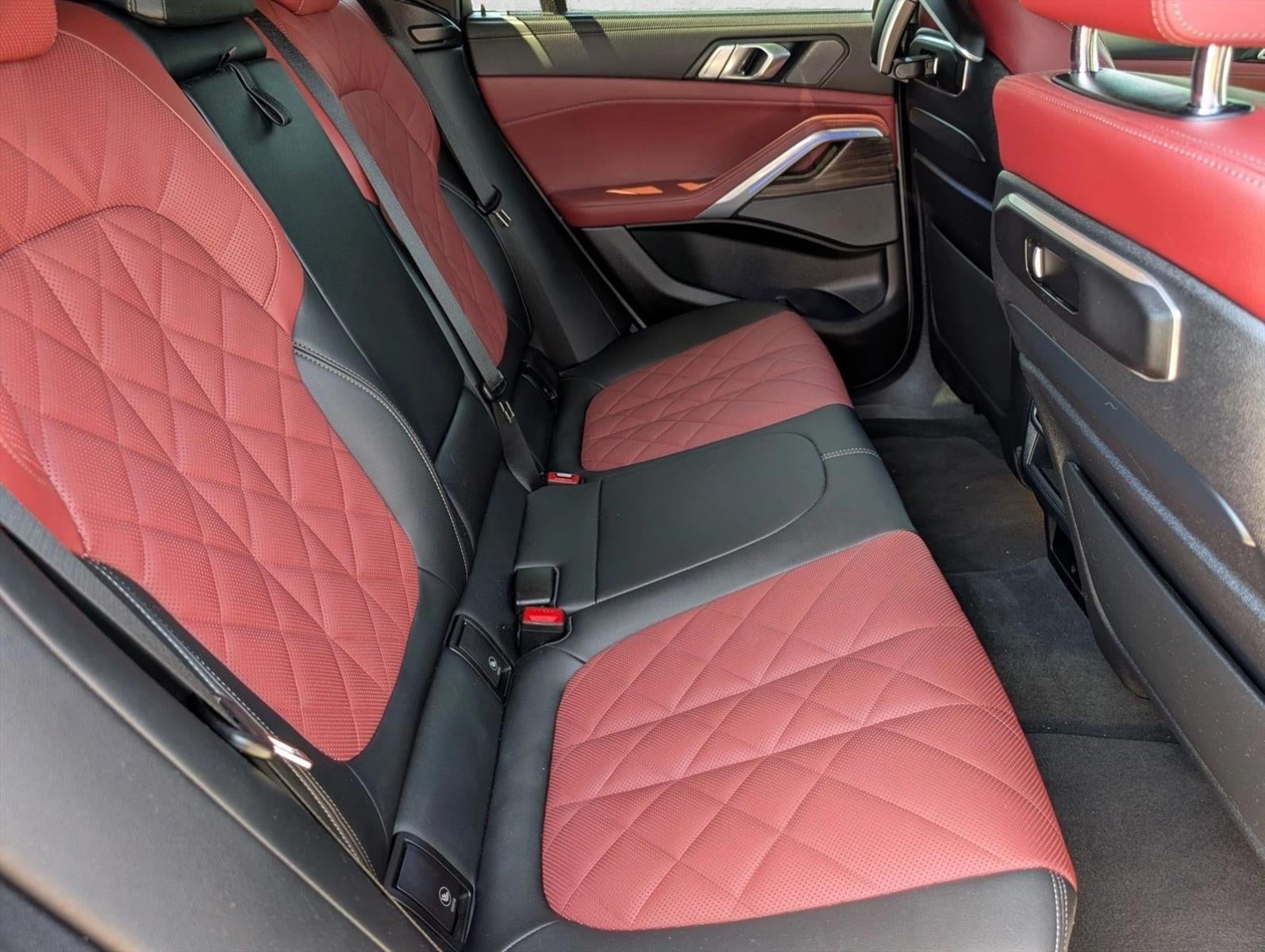 2024 BMW X6 xDrive40i Sports Activity Coupe
