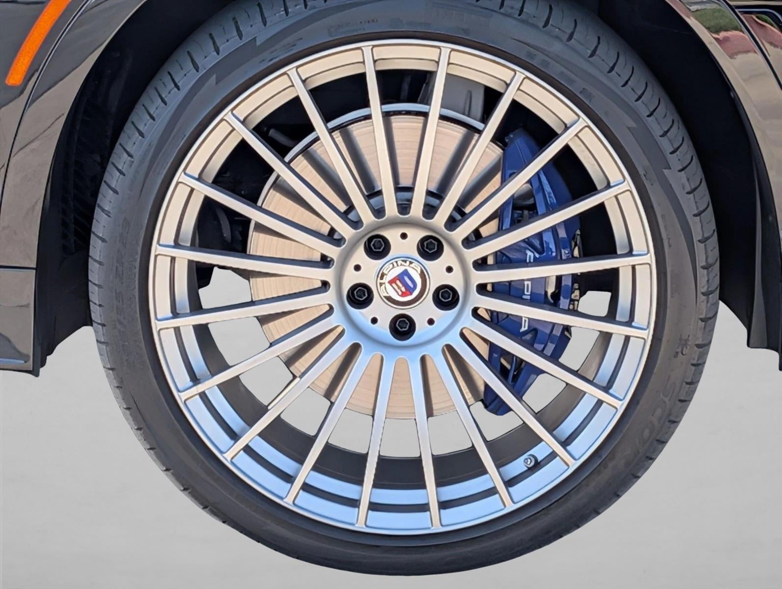 2025 BMW X7 ALPINA XB7 Sports Activity Vehicle