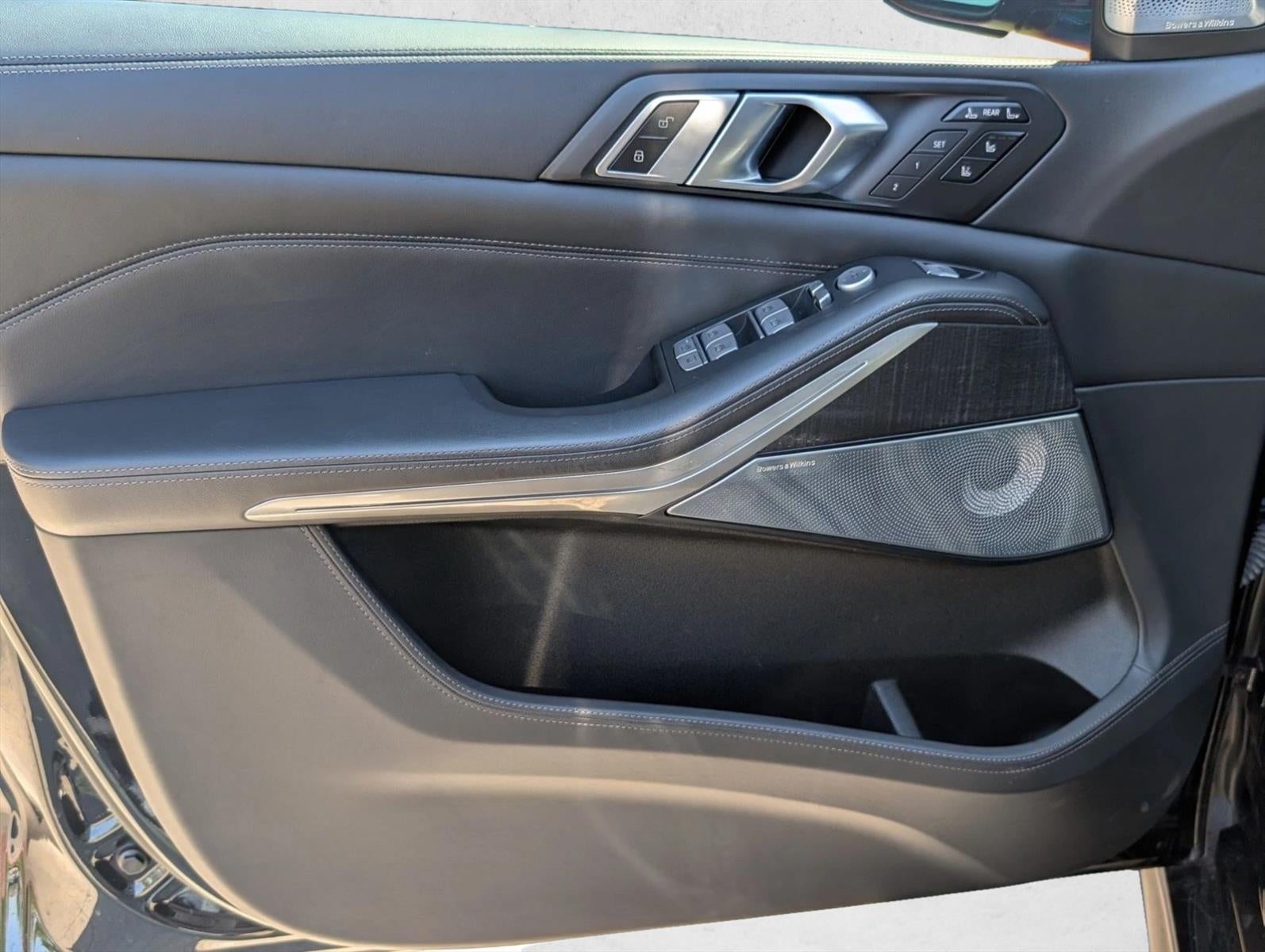 2025 BMW X7 ALPINA XB7 Sports Activity Vehicle