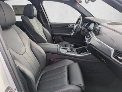 2022 BMW X5 sDrive40i Sports Activity Vehicle
