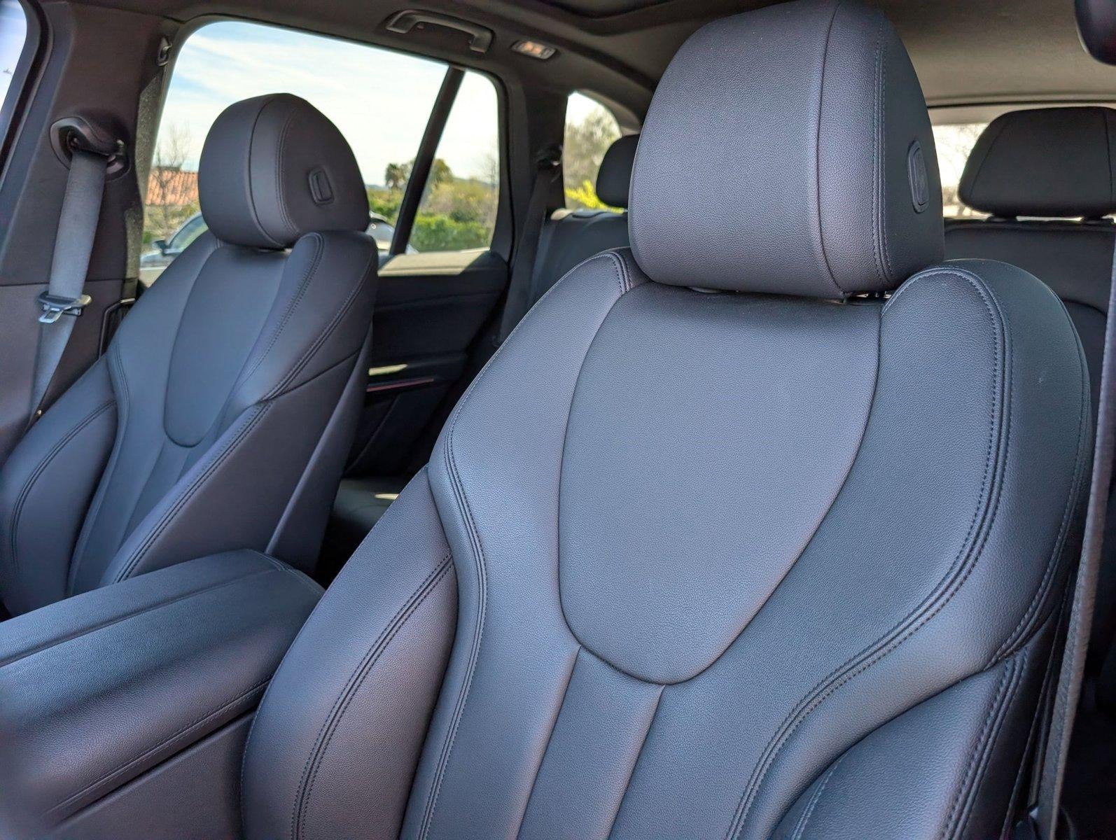 2022 BMW X5 sDrive40i Sports Activity Vehicle