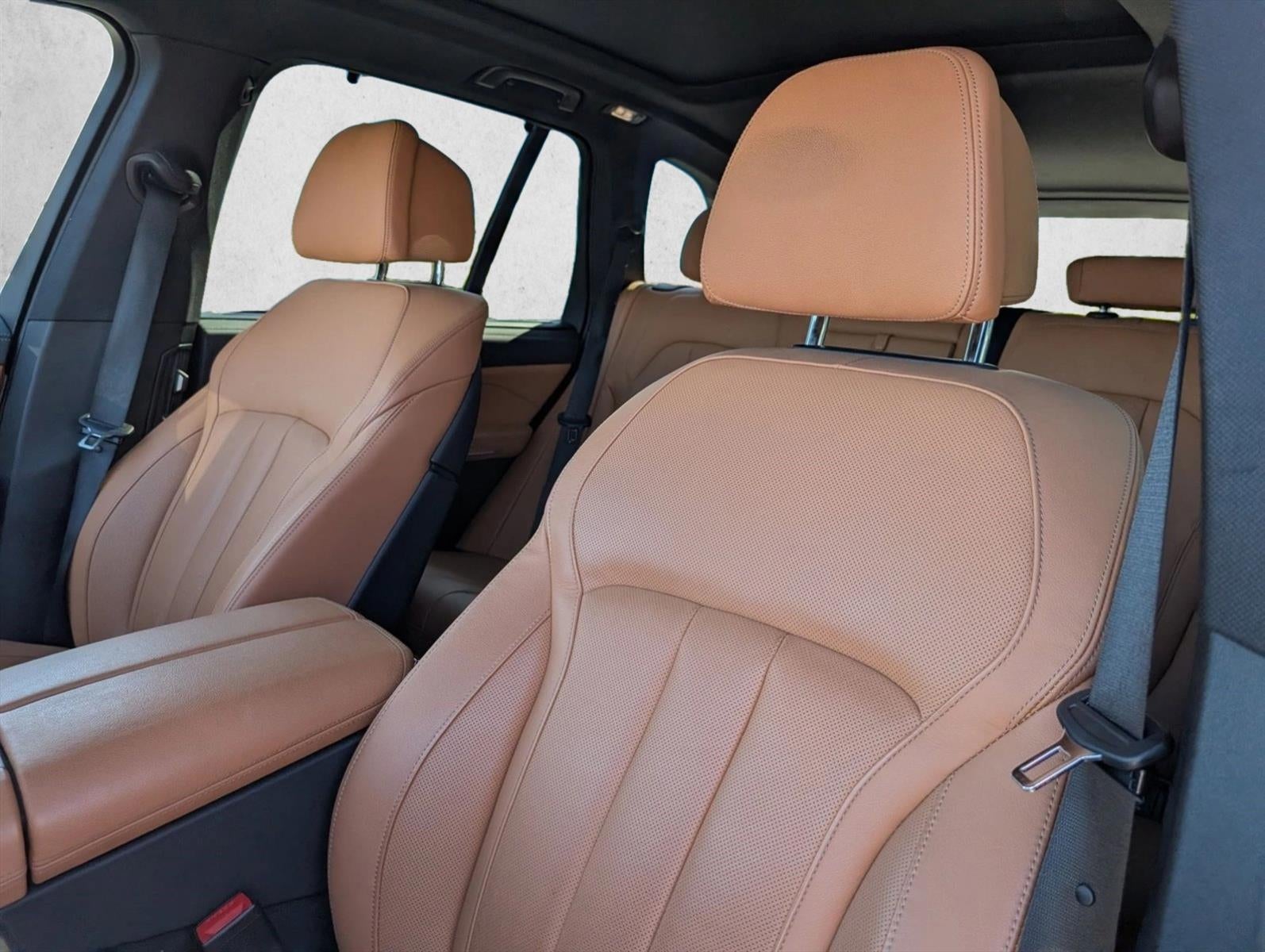 2022 BMW X5 sDrive40i Sports Activity Vehicle