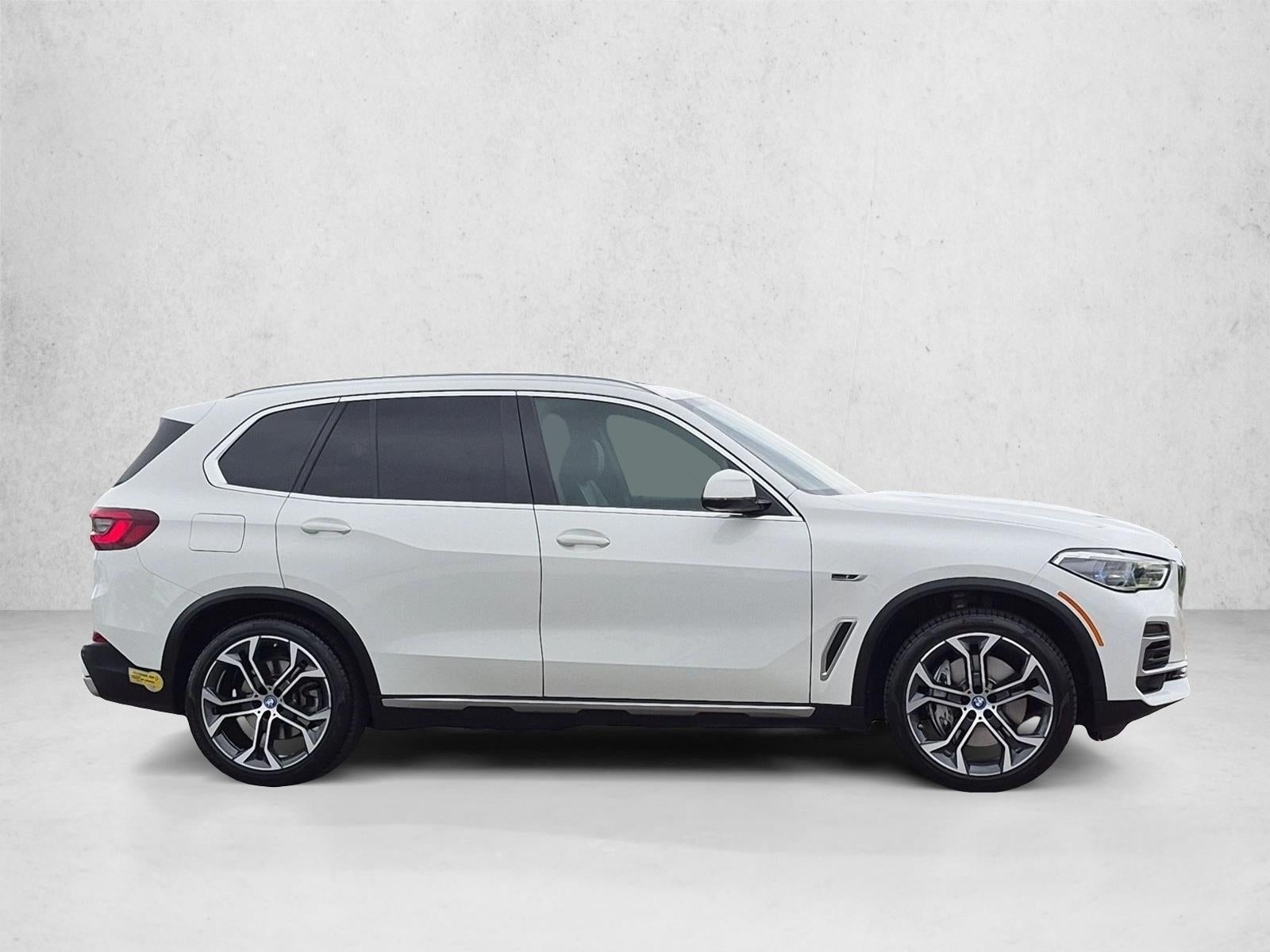 2022 BMW X5 xDrive45e Plug-In Hybrid