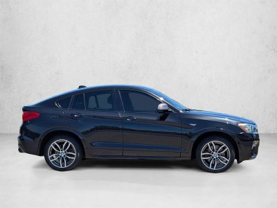 2018 BMW X4 M40i Sports Activity Coupe