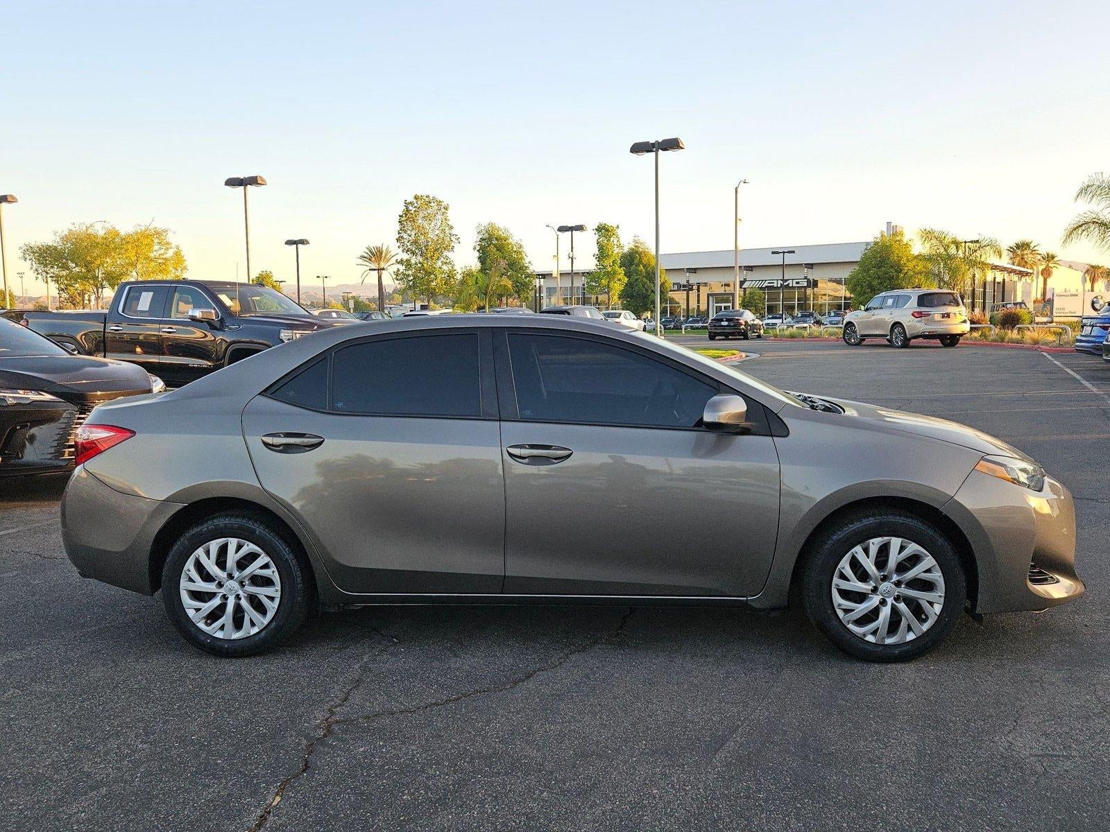 2018 Toyota Corolla LE CVT (Natl)