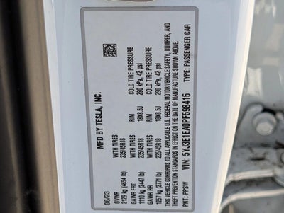 2023 Tesla Model 3 RWD