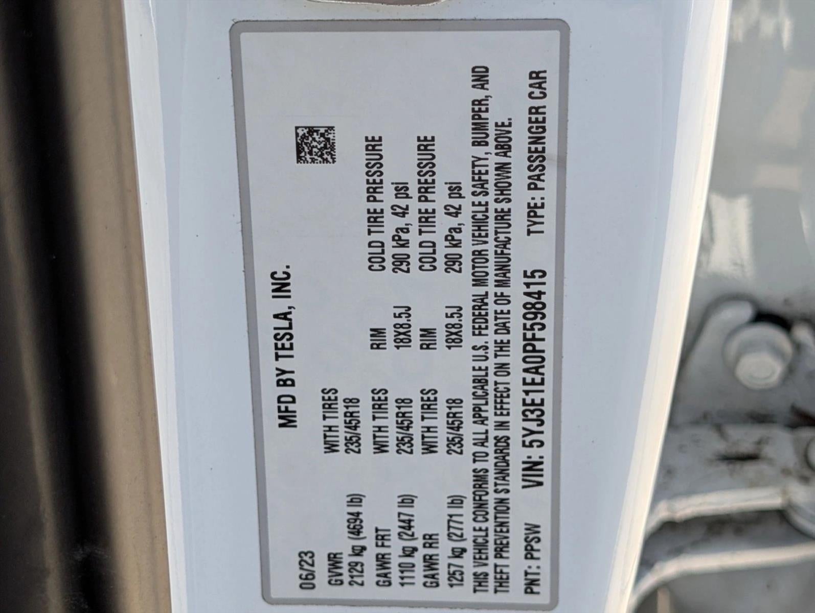 2023 Tesla Model 3 RWD
