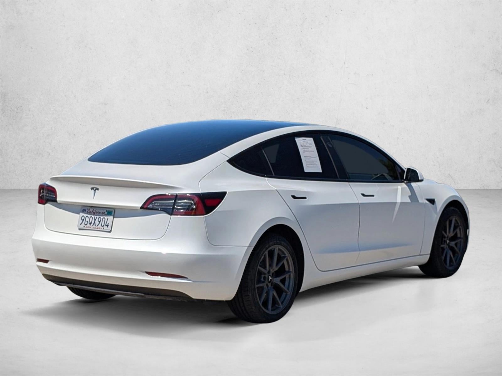 2023 Tesla Model 3 RWD
