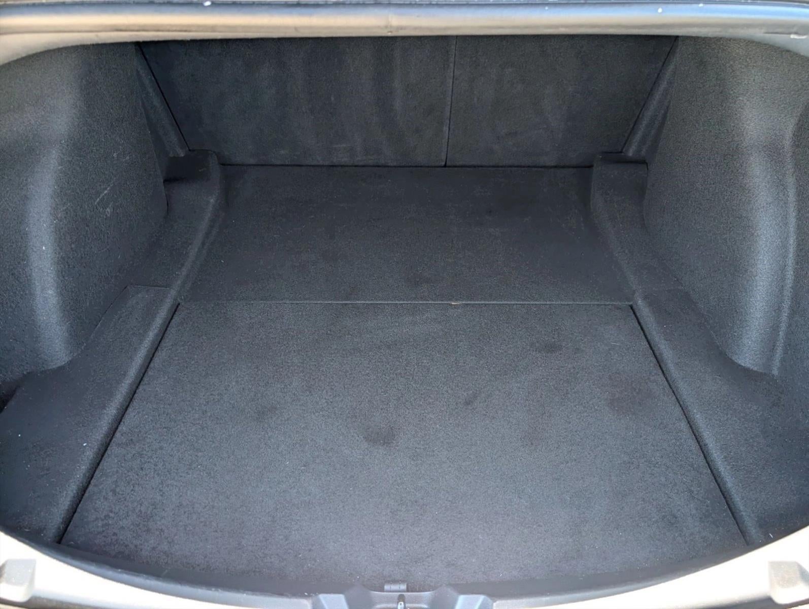 2023 Tesla Model 3 RWD