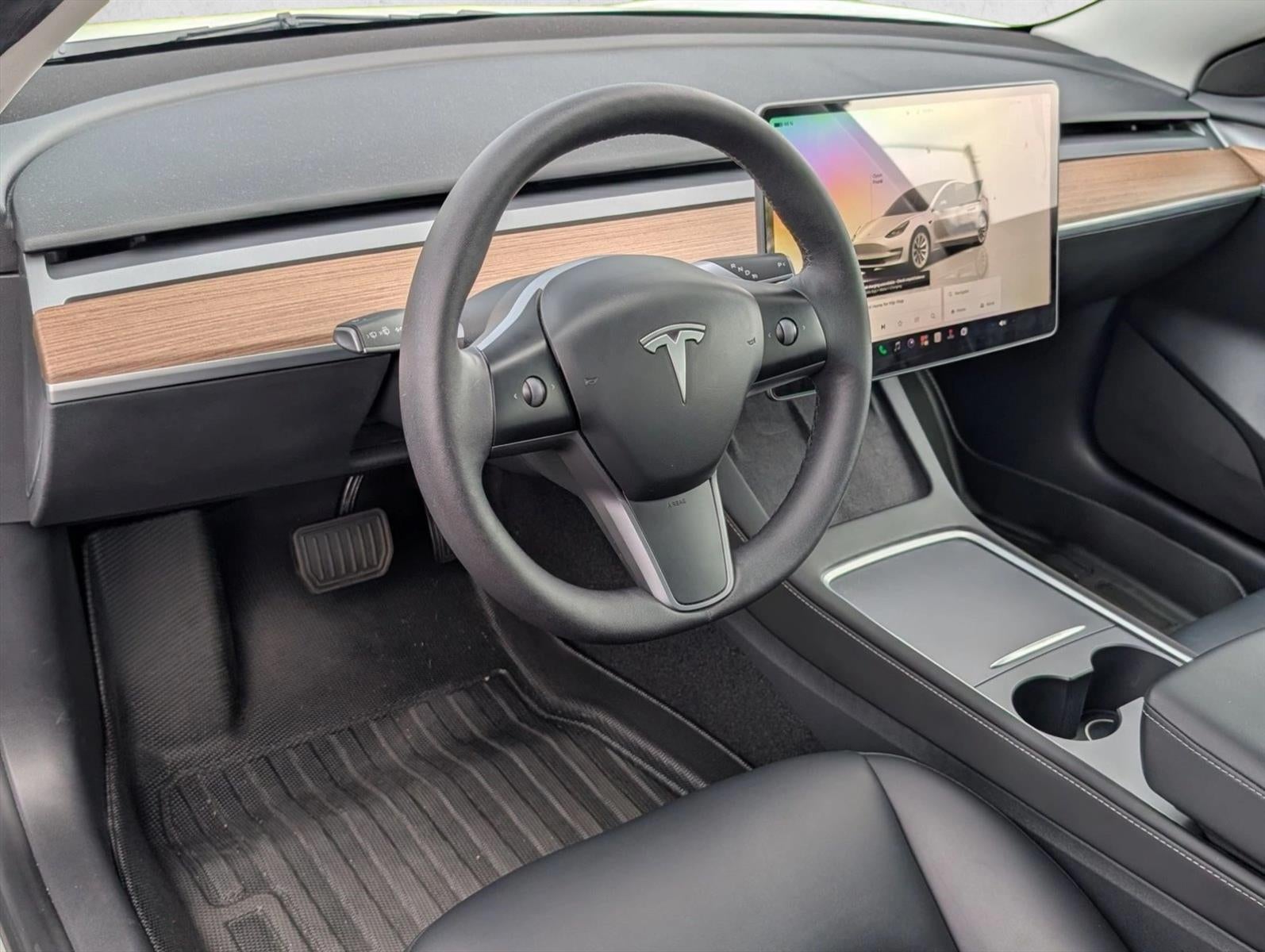 2023 Tesla Model 3 RWD