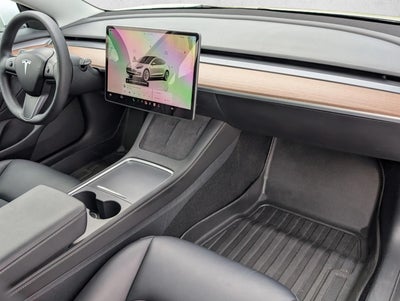 2023 Tesla Model 3 RWD