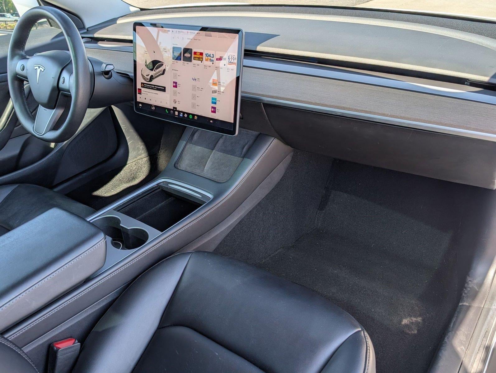 2021 Tesla Model 3 Standard Range Plus RWD