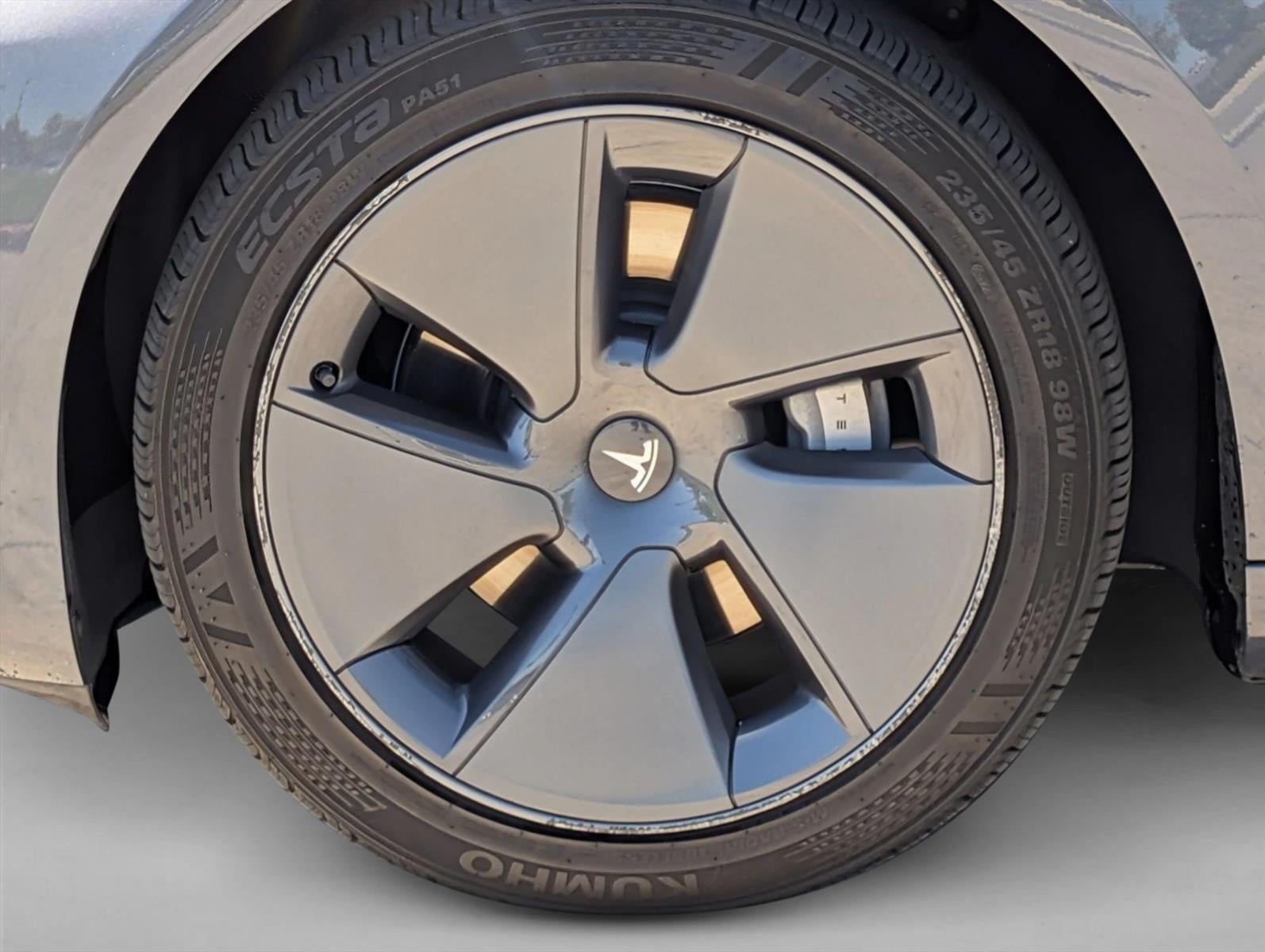 2023 Tesla Model 3 RWD