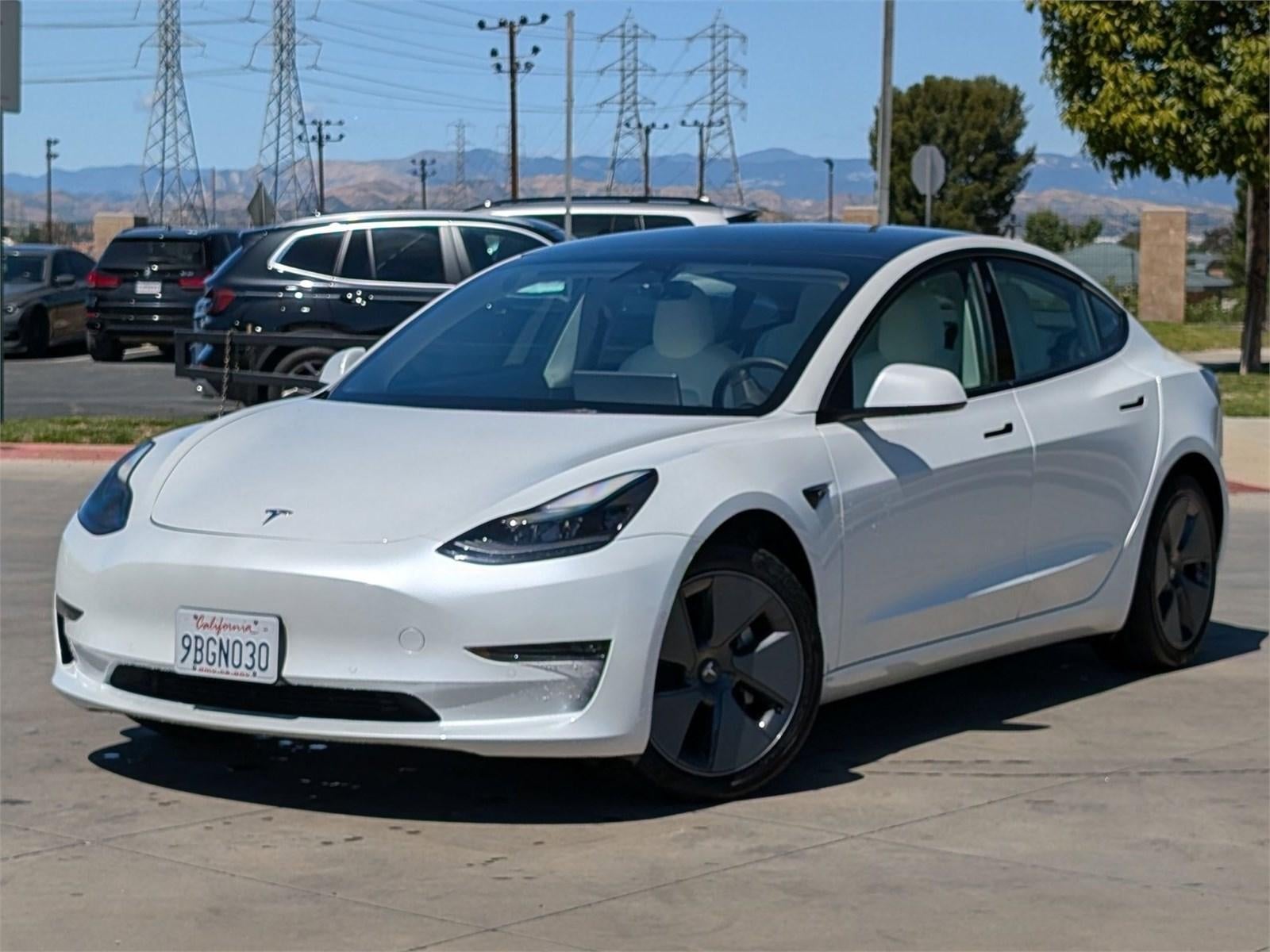 2022 Tesla Model 3 Long Range AWD *Ltd Avail*