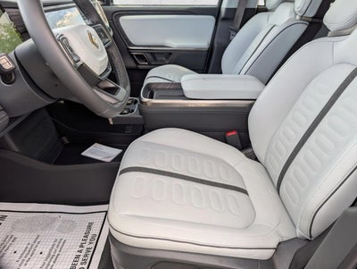 2023 Rivian R1S Adventure Quad-Motor Large Pack