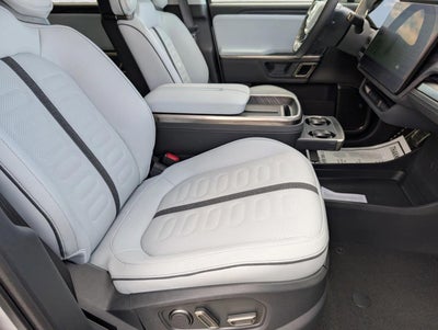 2023 Rivian R1S Adventure Quad-Motor Large Pack