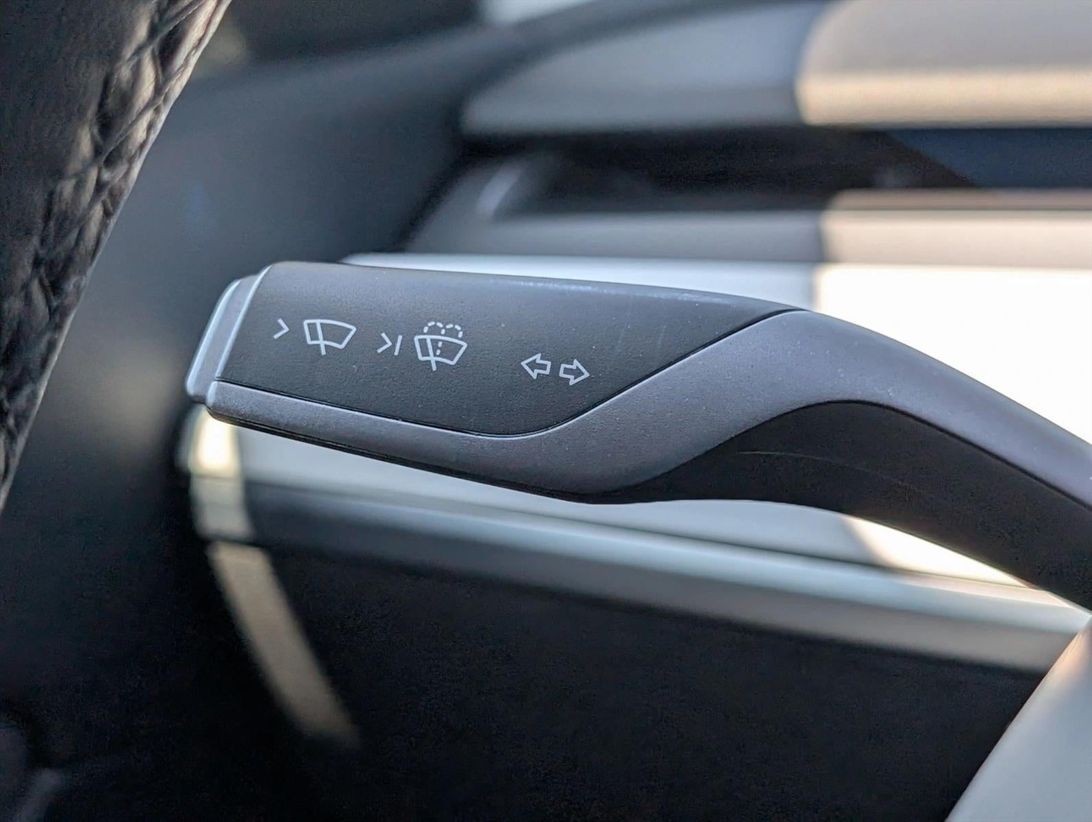 2022 Tesla Model Y Long Range AWD
