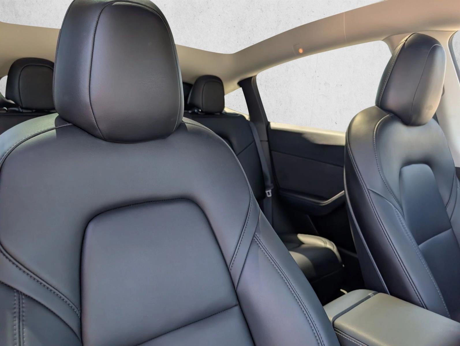 2022 Tesla Model Y Long Range AWD